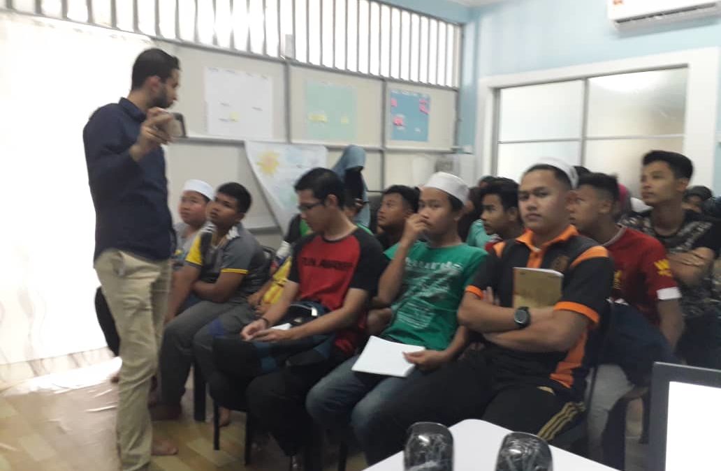 English and Arabic Speaking Courses