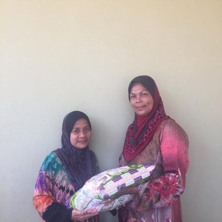 RICE 2019 - Distribution at Masjid Istana Kubang Kerian (4)
