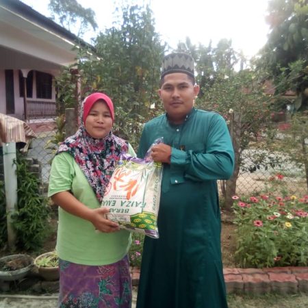 RICE 2019 - Distribution at Masjid Istana Kubang Kerian (8)